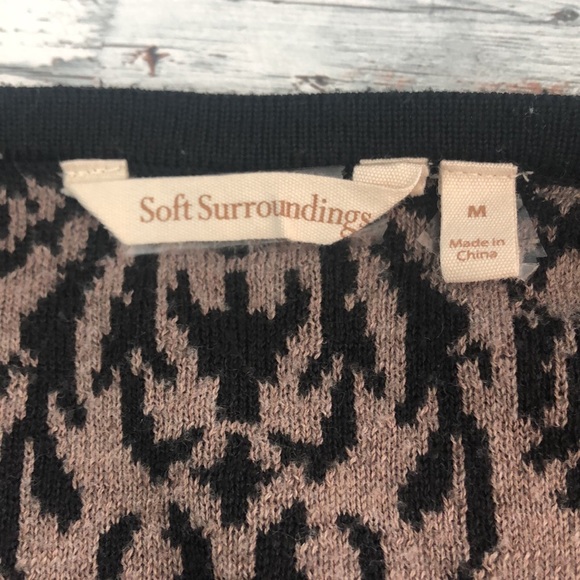 Soft Surroundings Asymmetrical Filigree Topper Sweater Medium - Picture 4 of 8